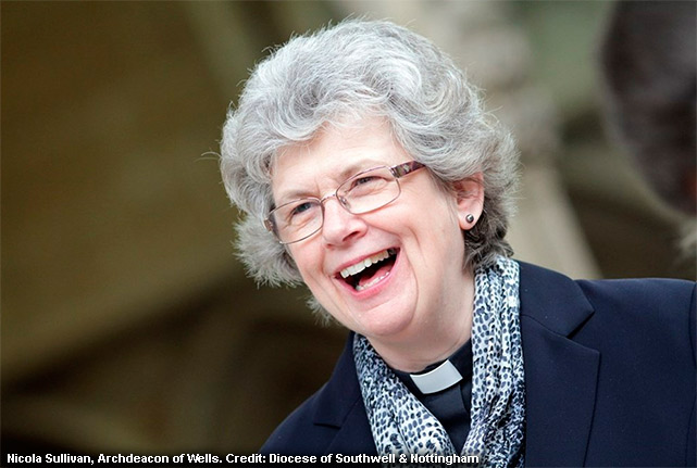 Англиканская церковь официально рукополагать женщин
