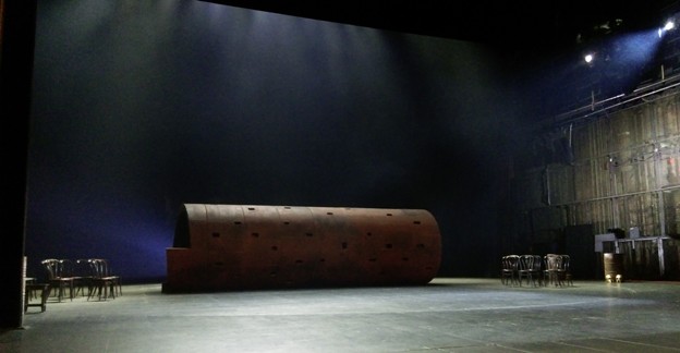 Oedipus Rex by Rimas Tuminas in Vakhtangov Theatre