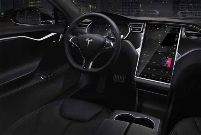 Электромобиль Tesla Model S интерьер. Фото: Tesla Motors