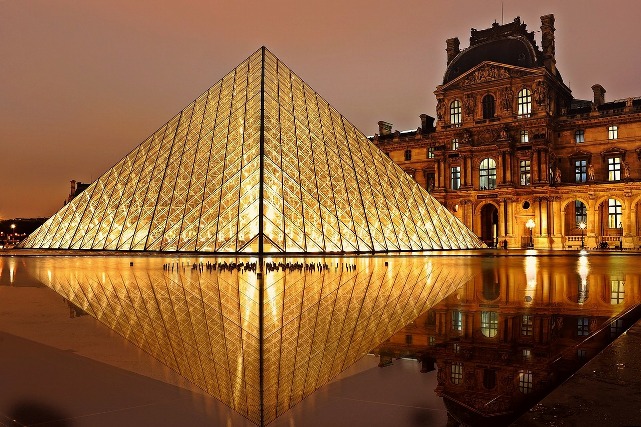 Paris. Louvre. Photo: Julia Saffron