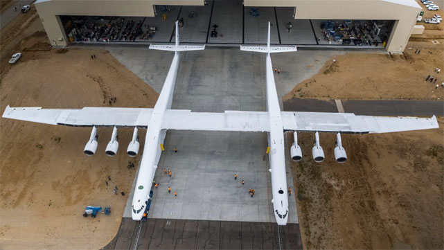 Stratolaunch - самый большой самолет в мире. credit: Stratolaunch Systems Corp.