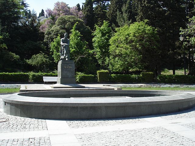 Памятник А.П. Чехову. Фото: Википедия