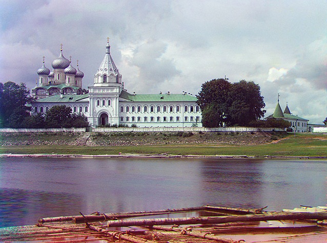 Kostroma. Minster st. Ipatios. Photo: Wikipedia