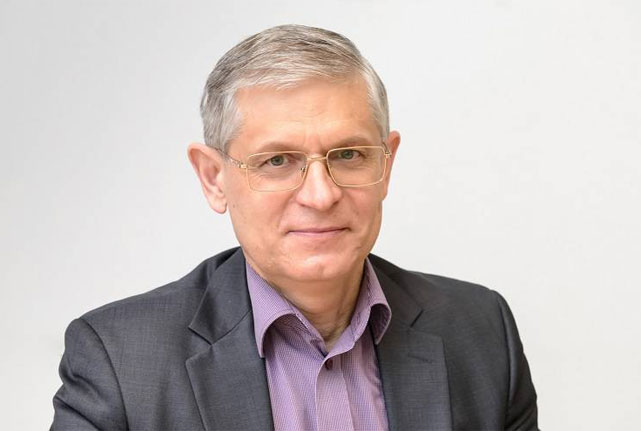 Кирсанов Андрей Романович, MR Group