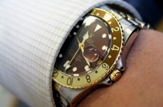 Rolex suit