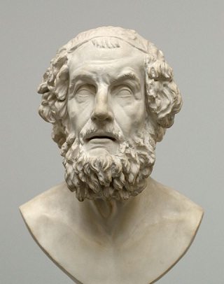 До рапсодов в Древней Греции были певцы-аэды (ἀοιδός). Самый известный из них - Гомер