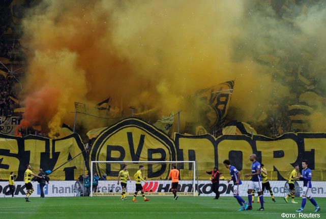 Футбольный матч дортмундская «Боруссия» - «Шальке 04». Фото: Reuters