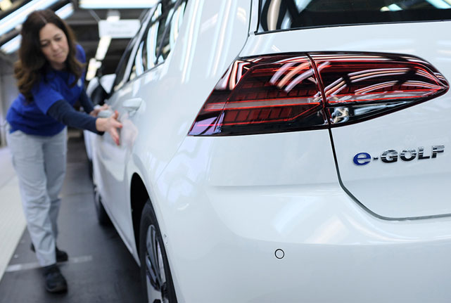 Норвегия стала лидером по продажам электромобилей