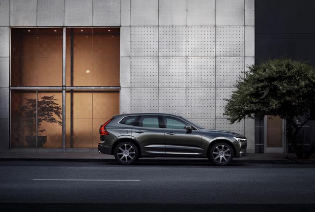 Премьера Volvo XC60 состоялась, а обещанных машин не будет
