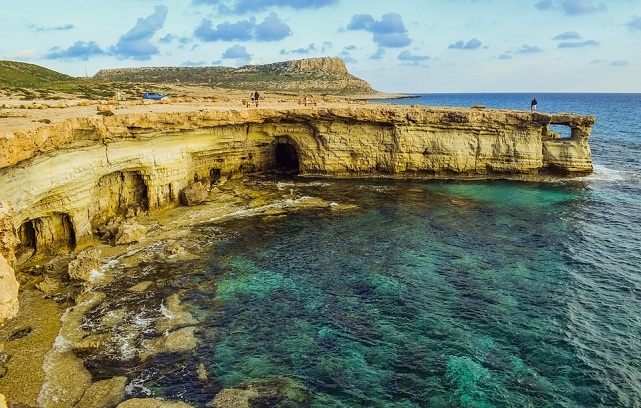 Отдых на Кипре в мае - отличная идея.