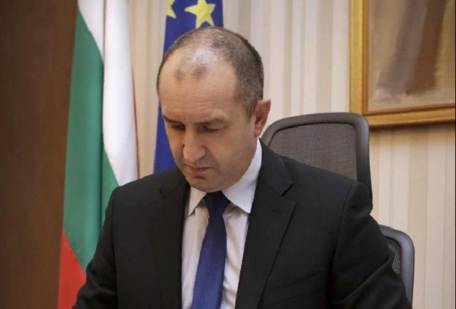 Президент Болгарии перед приездом в Сочи заявил о газе РФ