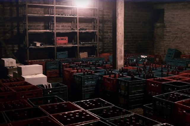 Тысяча бутылок из наследия винодела продана за 30 млн евро