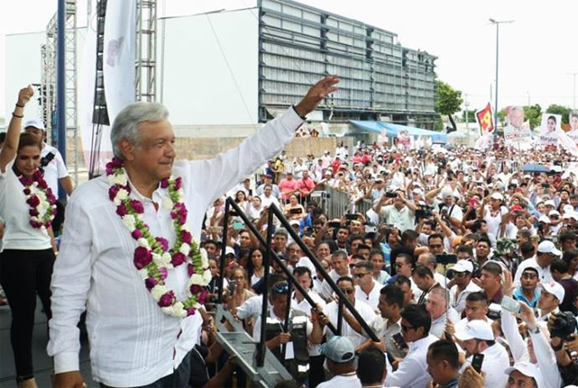 Кандидат левых сил Лопес Обрадор выбран президентом Мексики