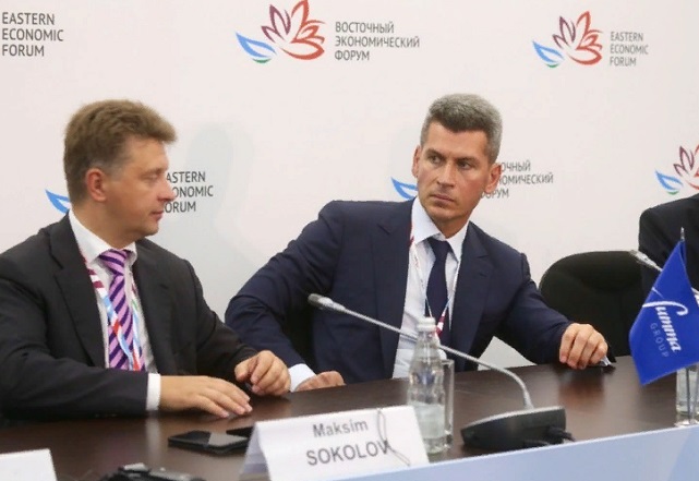Министр транспорта Максим Соколов и Зиявудин Магомедов в 2016 году