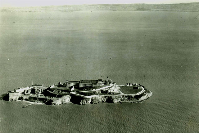 Тюрьма Алькатрас, 1930-е, ФБР
