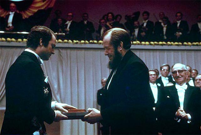 Вручение Нобелевской премии А.И. Солженицыну