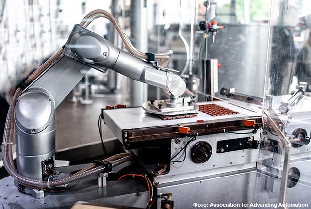 США наращивают расходы на промышленных роботов