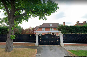 Великобритания арестовала недвижимость родных Назарбаева