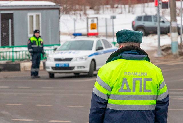 Штрафы и арест машин для нарушителей самоизоляции в Москве