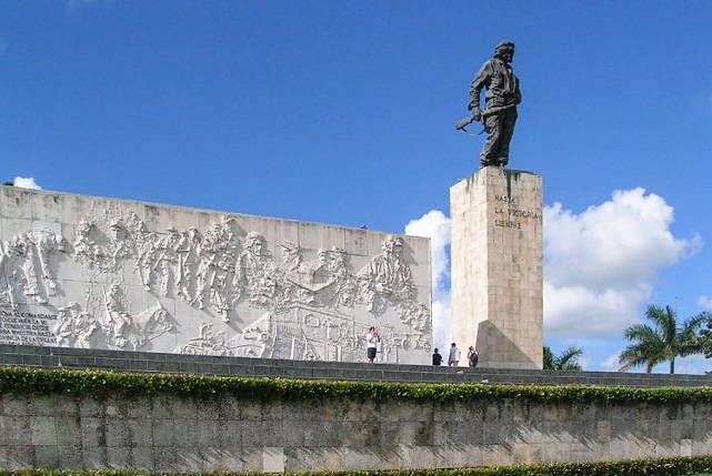 Памятник Че Геваре в Санта Кларе, Куба