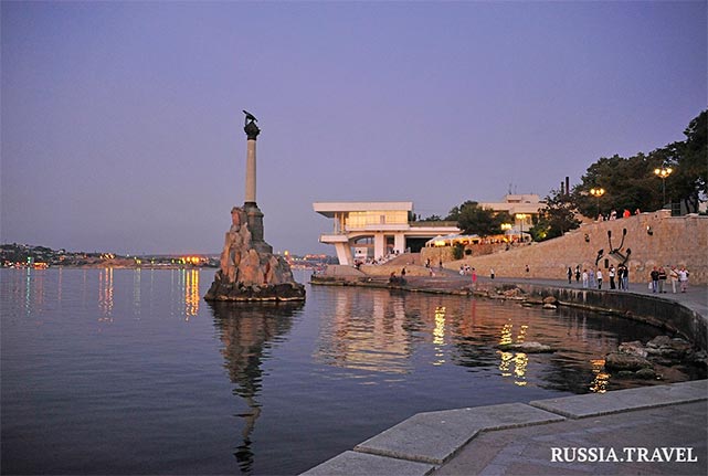 Памятник Затопленным кораблям. Севастополь