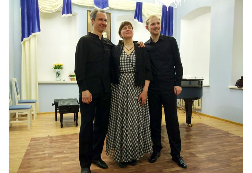 Пауль Суссь (виолончель), Марьяна Куинджи (фортепиано) и Андрей Дубов (фортепиано)