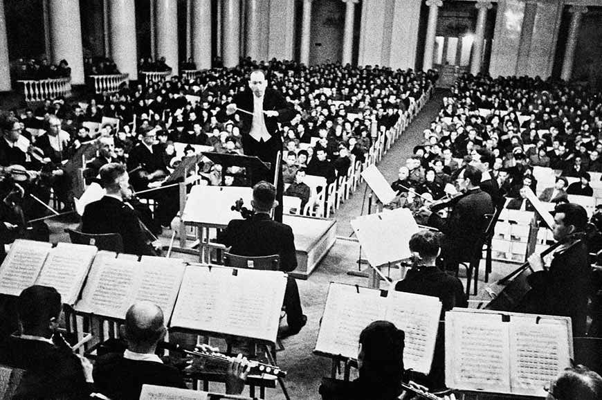 Премьера Седьмой симфонии Дмитрия Шостаковича в блокадном Ленинграде. 9 августа 1942 года.
