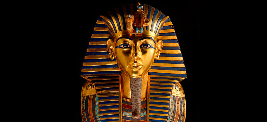 Гробница Тутанхамона была ограблена её открывателем