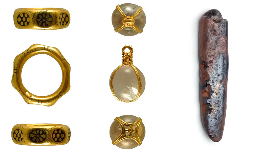 Кольцо, хрустальная подвеска в золотой оправе и серебряный слиток