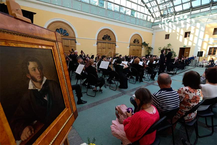 Пойте песни в добрый час! В Москве отметили День рождения А.С. Пушкина