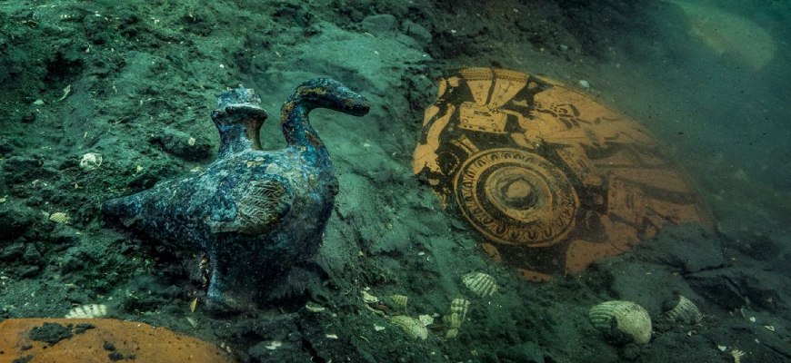 В Египте под водой нашли храмовые сокровища