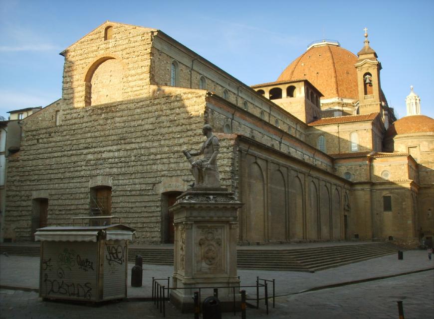 Базилика Сан-Лоренцо во Флоренции