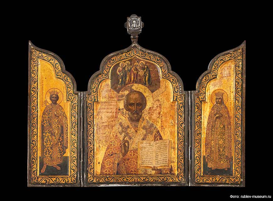 Портативные иконы семьи Романовых открывают год семьи