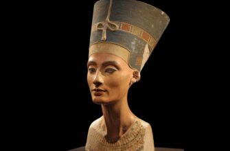 Куда исчезла Нефертити?