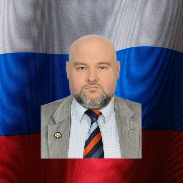 Олег Иванников