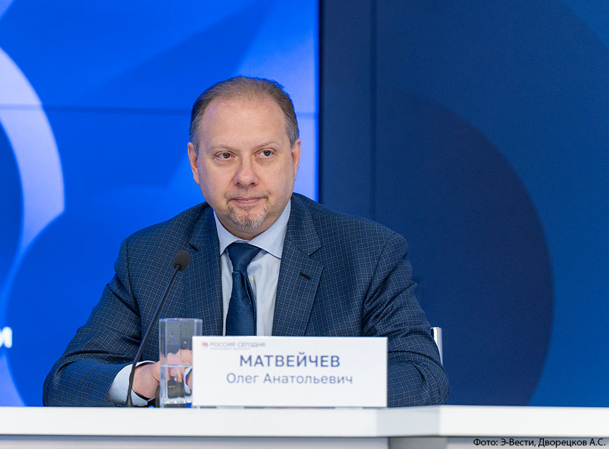 Олег Матвейчев, заместитель председателя комитета Госдумы по информационной политике, информационным технологиям и связи