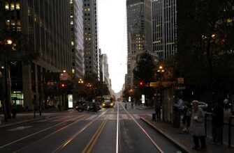 В России продажи новых легковых автомобилей упали на 20%