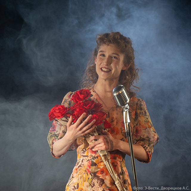 "Вахтанговцы" исследуют любовь во время войны