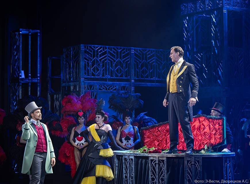 Всепобеждающая "Свадьба Кречинского"