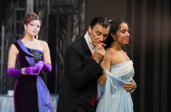 Всепобеждающая "Свадьба Кречинского"