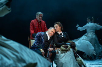 Фоторепортаж спектакля «Анна Каренина» в Малом театре