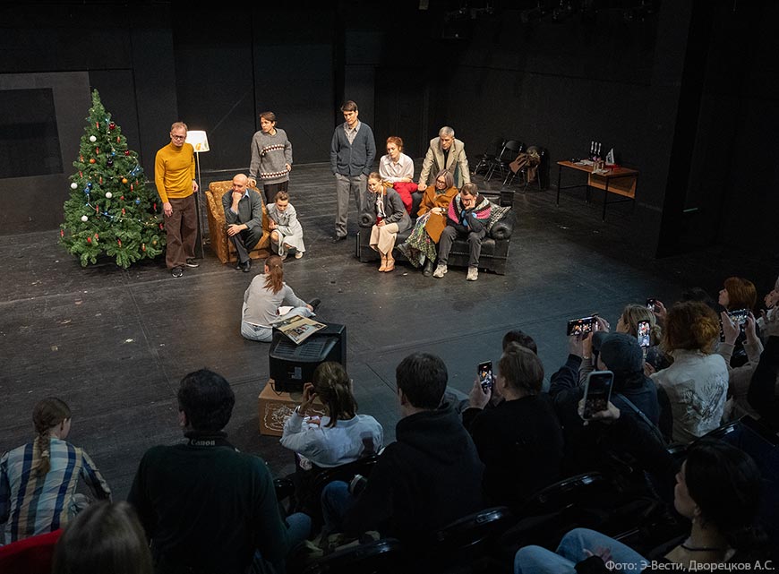 Репетиция спектакля «Спешите делать добро»