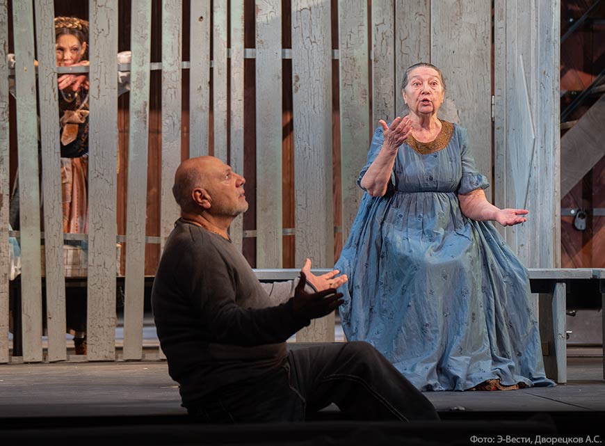 Театр "Современник" открылся зрителям