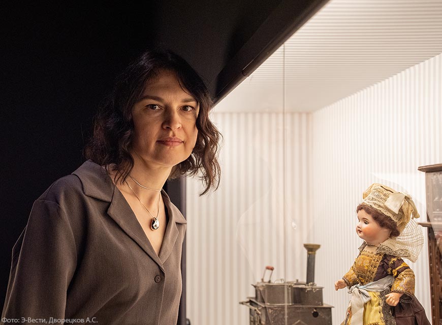 "Августейшие. Куклы" как торжество гуманизма