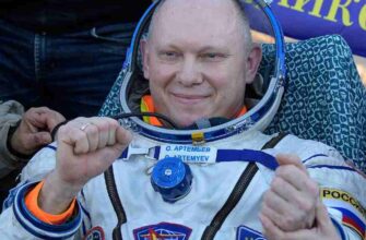 Олег Артемьев