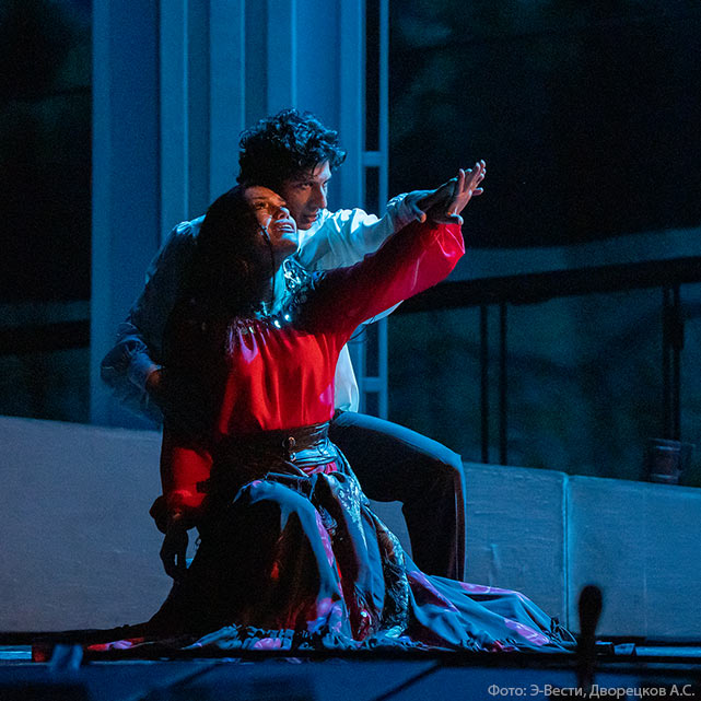 Здравствуй, Пушкин! – цыгане отвечают любовью