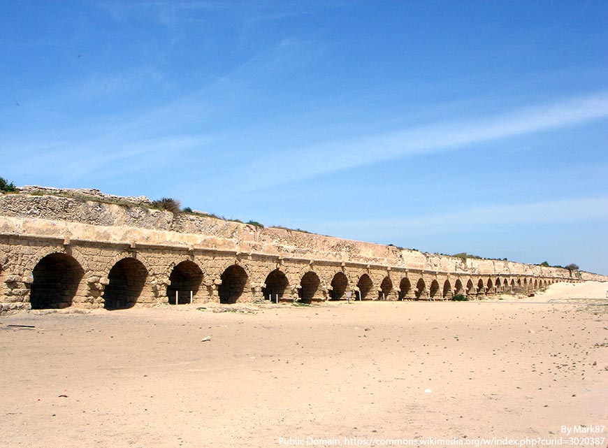 Римский акведук в Кесарии