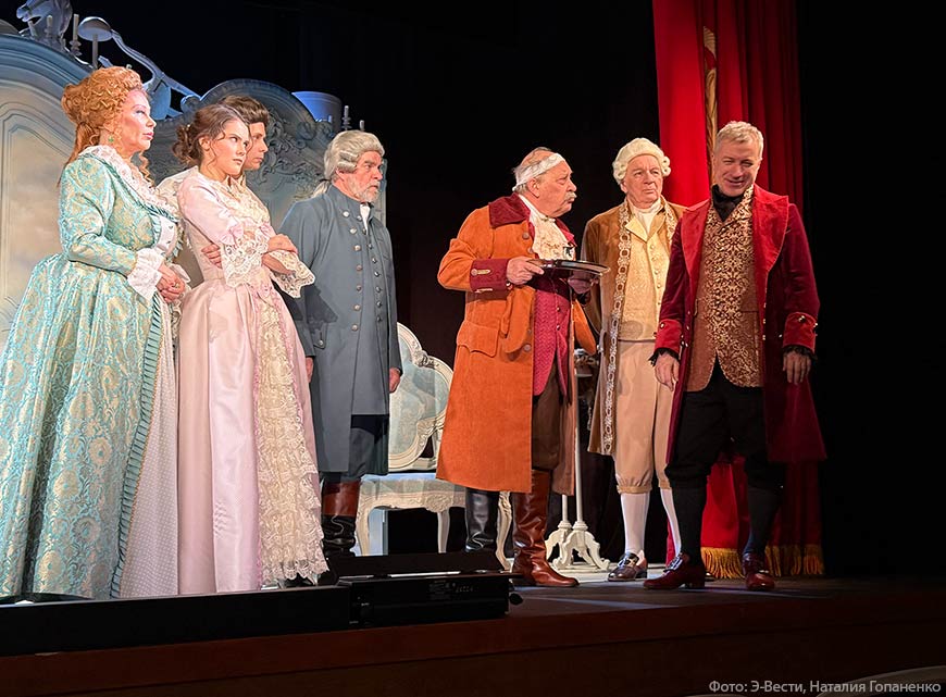 Нескучный спектакль по нравоучениям Екатерины Второй