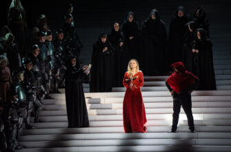 Монументальная Орлеанская дева воздвигнута в МАМТе