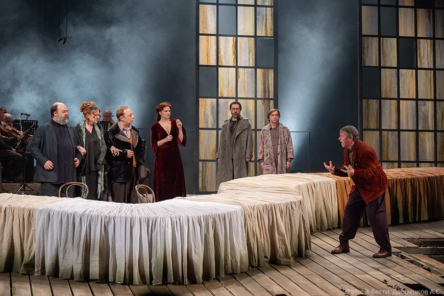 «О любви». В формате светского раута по мотивам рассказов Чехова